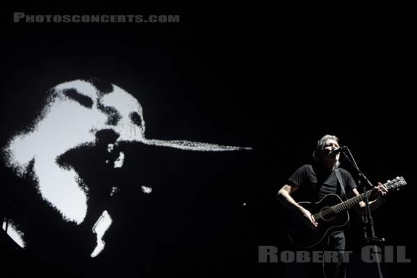 ROGER WATERS - 2013-09-21 - SAINT DENIS - Stade de France - 